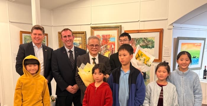 张旦宪个人画展《回眸自然》墨尔本精彩启幕