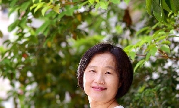 嘉市林秀香与蔡邦居 荣获115年师铎奖殊荣