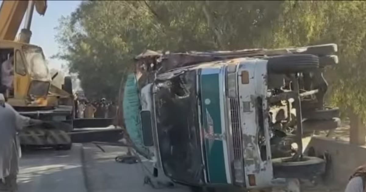阿富汗東部卡車翻覆 釀20死33人傷