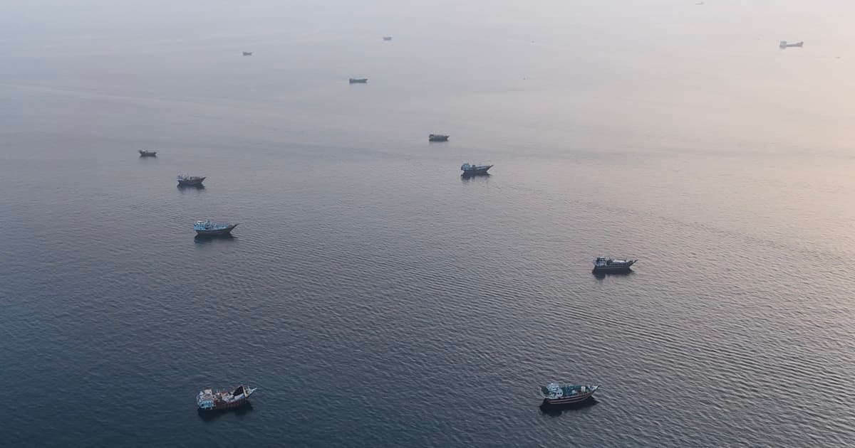 美軍助船過海：超800艘商船 3.8億桶原油
