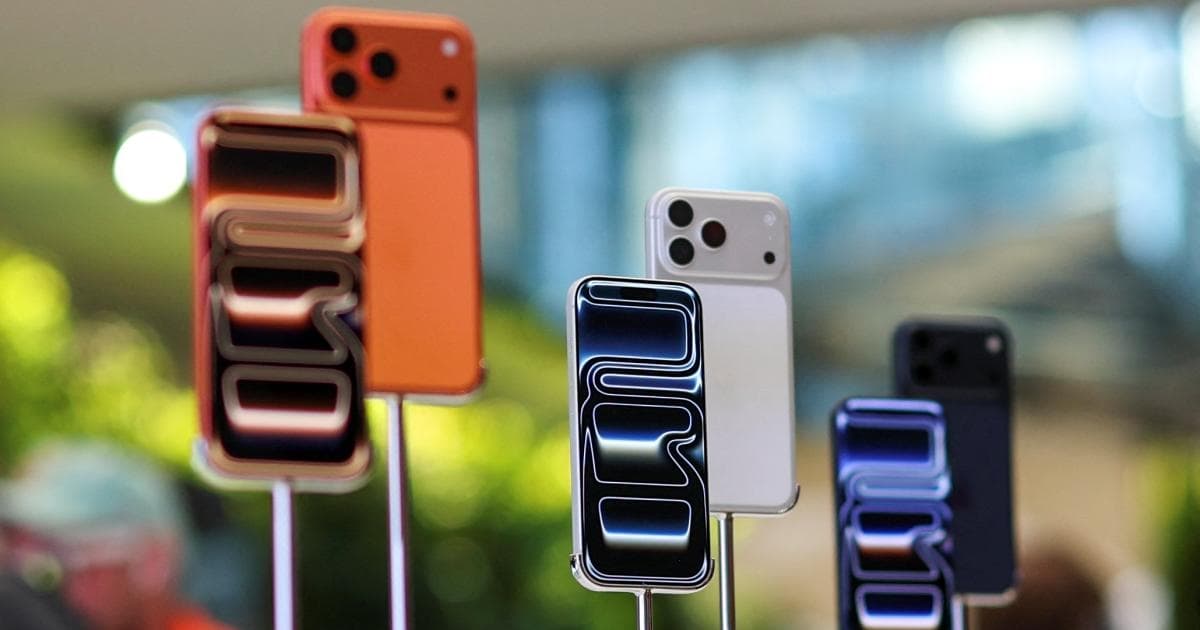 首款摺疊iPhone與18 Pro Max 你會選哪個？