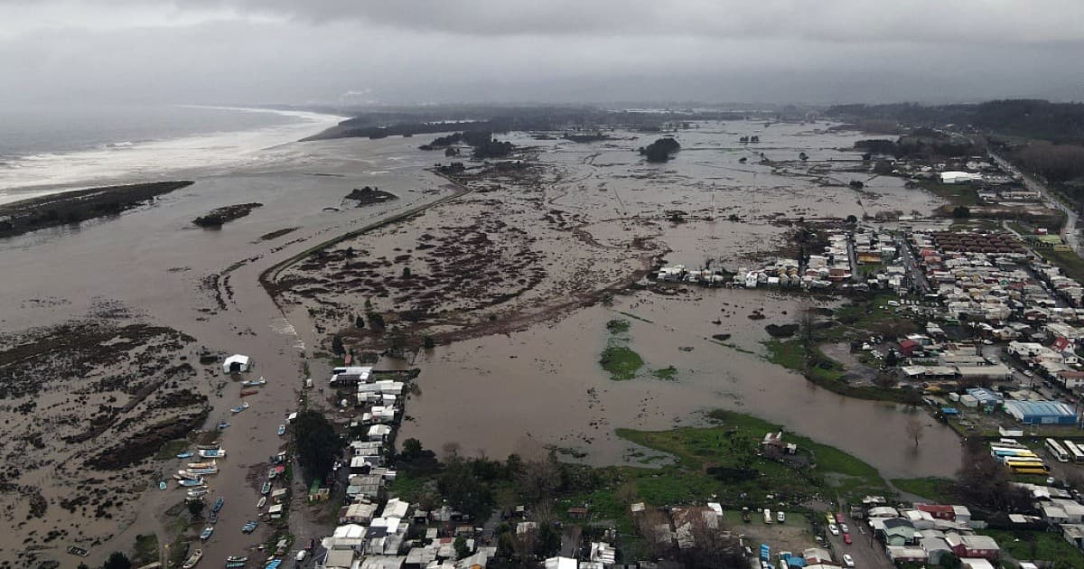 罕見暴雨襲智利 釀5死逾千棟屋損 進入緊急狀態