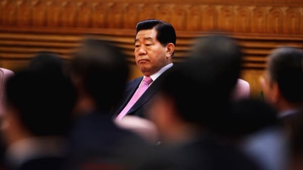 从政治恩人到保持距离？贾庆林见母校领导 反常不提习(图)