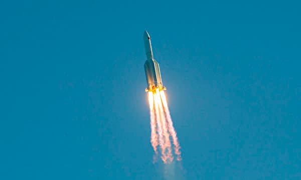 为何中共火箭残骸制造太空碎片的情况恶化