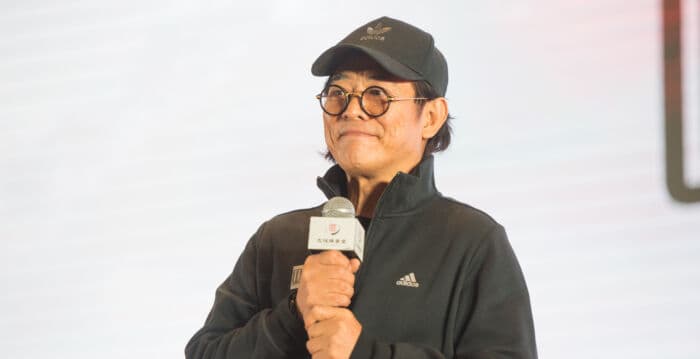 曾被指偏心 李连杰父亲节晒与四个女儿旧合照