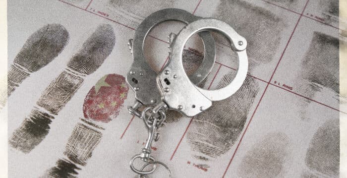 光明日报记者收集友台政要资料 在捷克遭诉