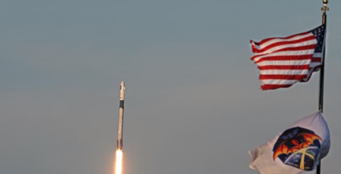 中共火箭助推器回收 与SpaceX差距在哪?
