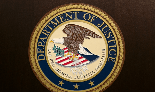 美特工突袭加州豪宅 逮捕涉支持伊朗CEO