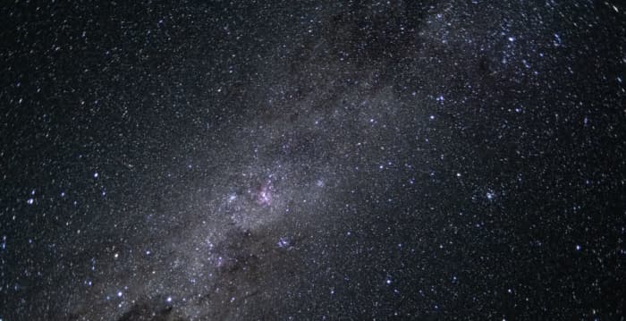 天文学家新发现:首次在星际空间探测到糖类