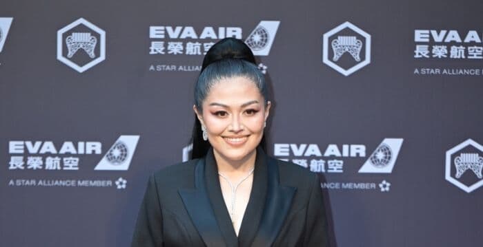 43岁金曲歌后罹乳癌2期 化疗剃发揭抗癌现况