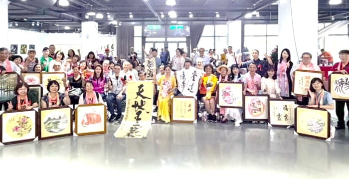 武陵十友书画社“再现武陵” 结合公益收藏回馈社会