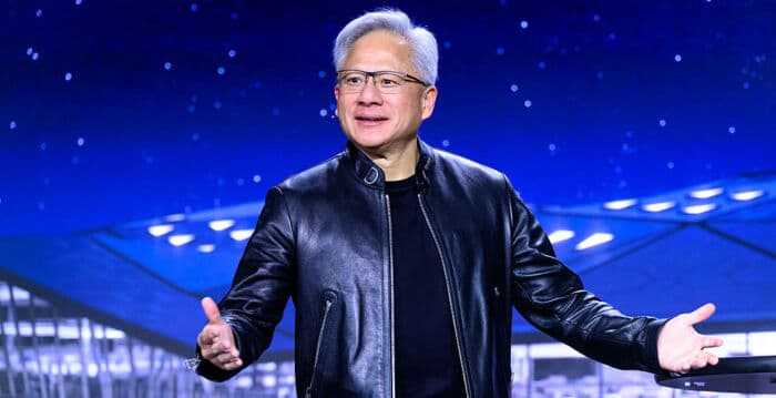 一件黑色皮衣,一段四十年的婚姻——AI教父黄仁勋的爱情与家庭