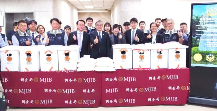 桃园地检署检察官周欣儒斩断运毒链 阻止512公斤恺他命
