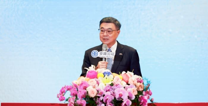 计程车驾驶盼调运价 交通部长允诺协助