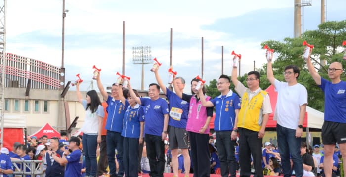 2026桃园市议会议长杯路跑 1万3千人创新高热情开跑