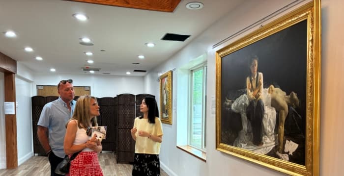 纽约人赞“真善忍”美展:如此打动人心