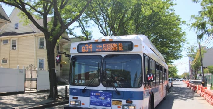马姆达尼“免费公车”榜样堪萨斯市恢复收费