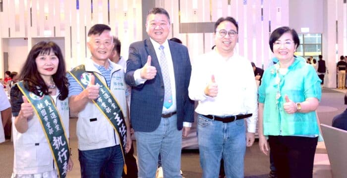 民进党桃园市党部主委暨党职交接 组桃园战队“三管齐下”