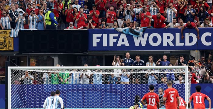 (更新中)埃及15分钟破门 1:0领先阿根廷