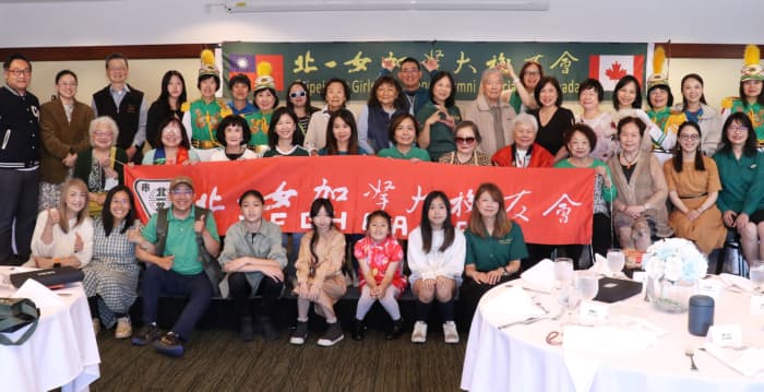 北一女加校友会年会浓浓台湾味 “厝边柑仔店”重温乡情