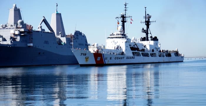 USCG加强海巡 四度拦船查获35名非法移民