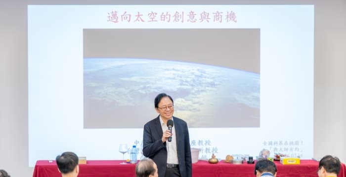 全台科展“与大师有约”聚焦太空未来 勉学子好奇勇于探索