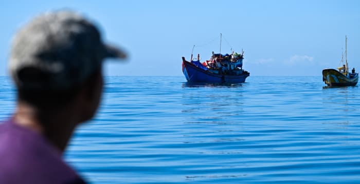 缅甸近海2艘难民船翻覆 逾500人恐罹难