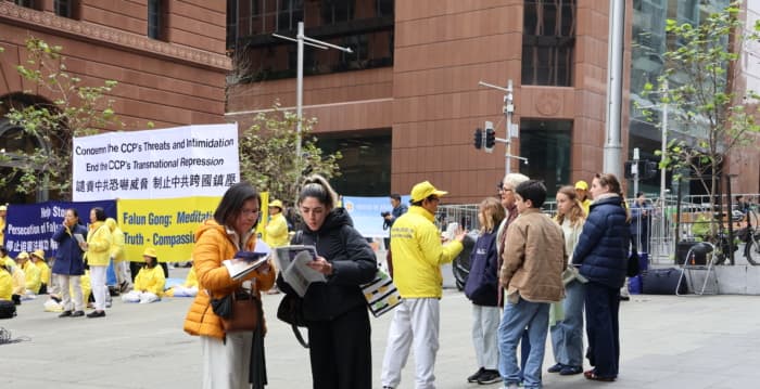 悉尼民众支持法轮功反迫害 谴责中共跨国镇压