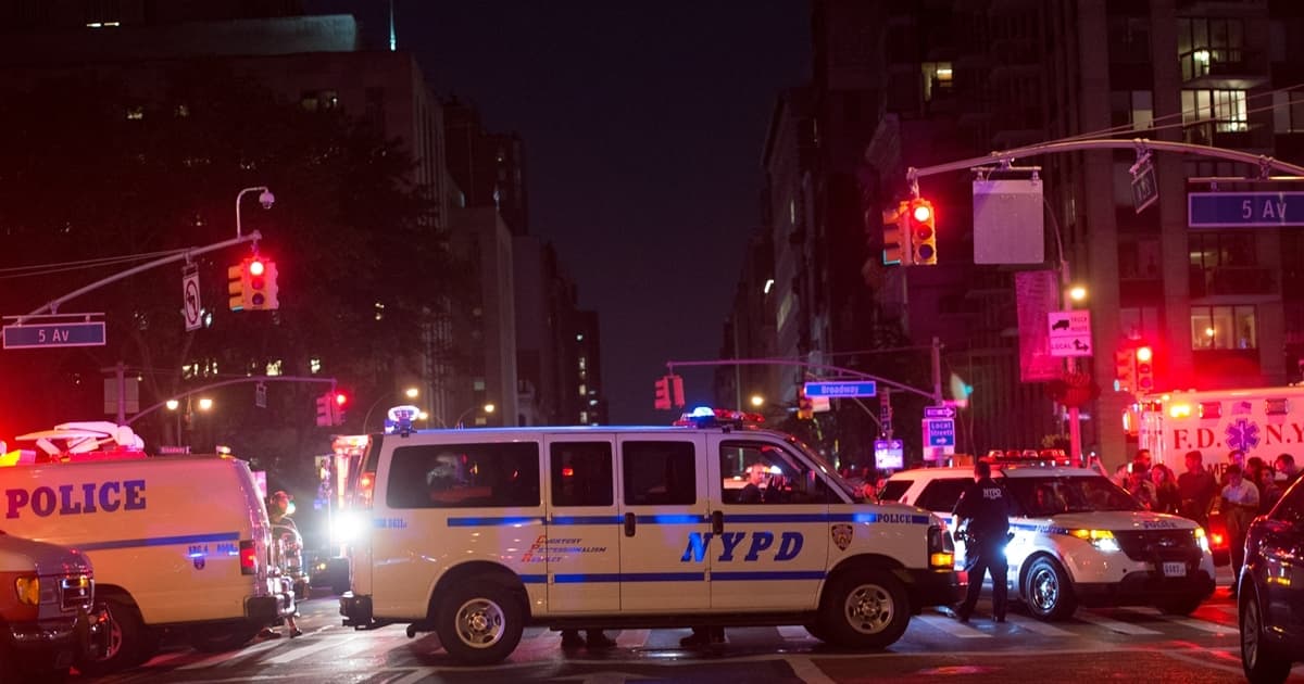 美警方從一中餐館逮捕16人 查獲多種毒品