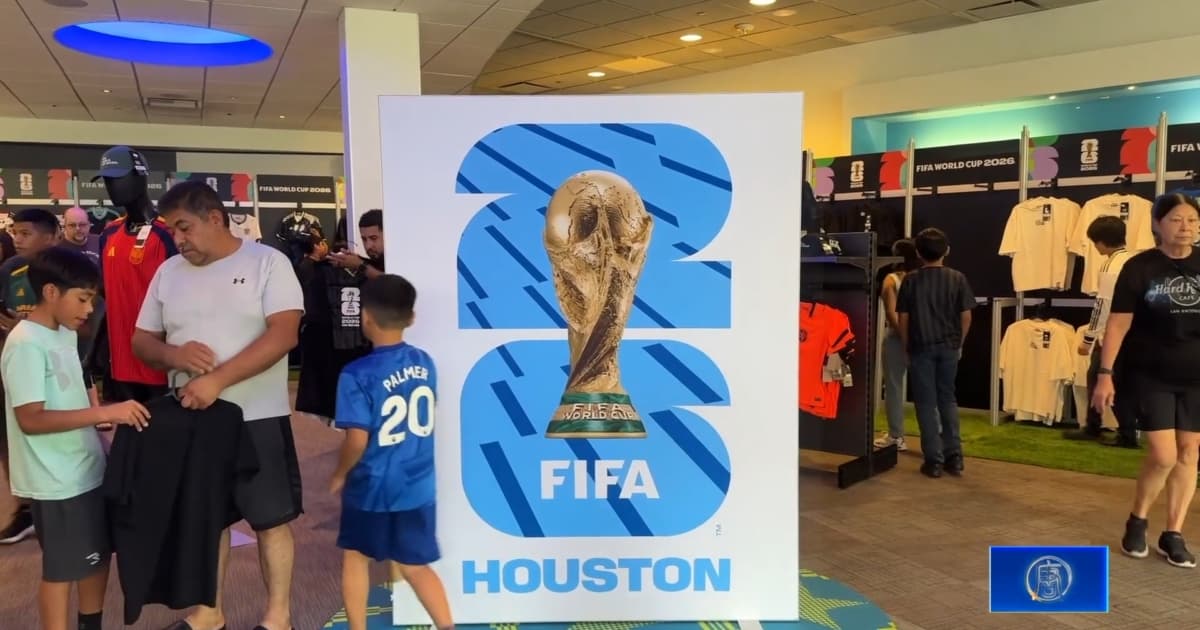 世界杯14日休斯顿首战开踢 机场热闹氛围先行