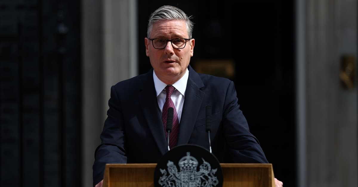 執政不到兩年就下台 英國首相斯塔默黯然辭職