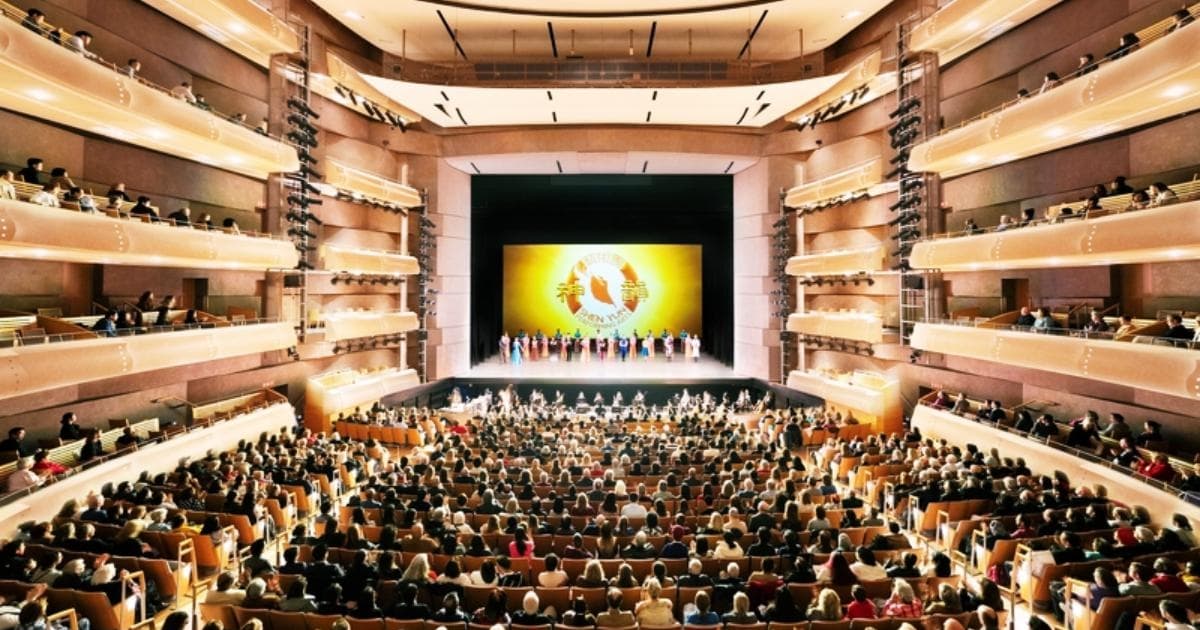 加国政要赞神韵重返多伦多 不惧恐吓捍卫自由