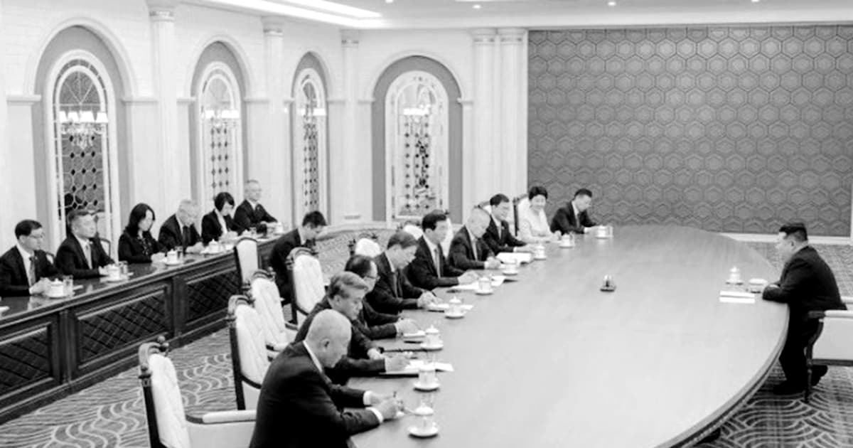 習「國師」王滬寧訪朝 被金正恩「羞辱」引發熱議