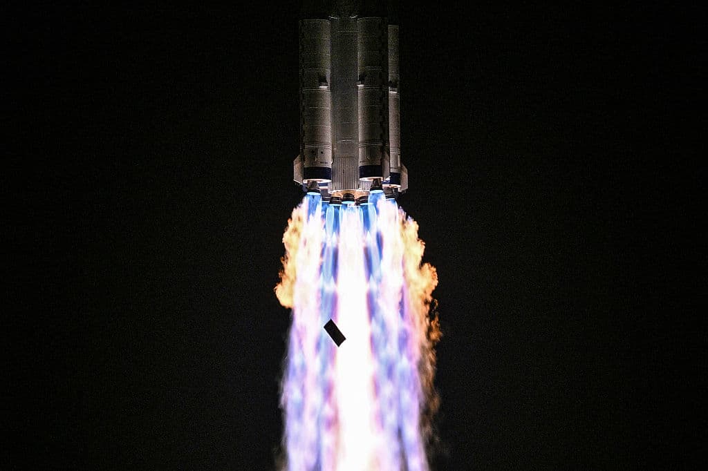 China Enters the Reusable Rocket Race, but SpaceX Still Holds a Significant Lead
