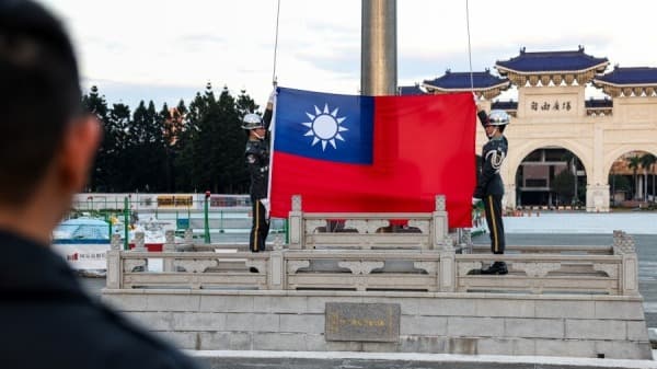7成台湾人反对统一 法国社会党领袖:台湾从未隶属中共(图)