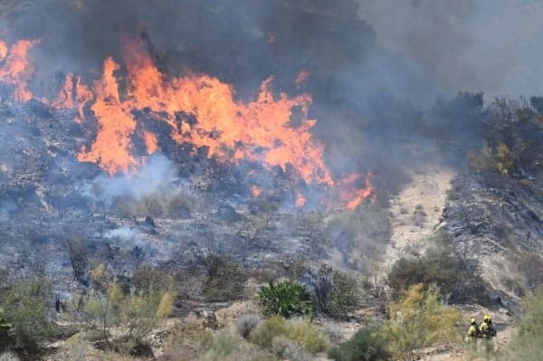 西班牙爆致命野火 12人逃生惨死23人失踪(图)
