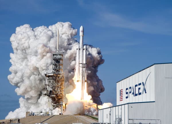 SpaceX真的值1.77万亿美元吗?