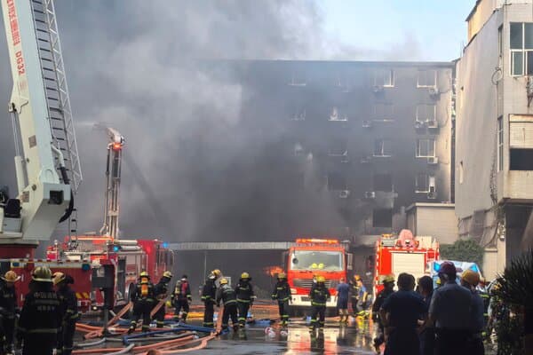 “中国鞋都”晋江一鞋厂发生火灾,已造成28人死亡