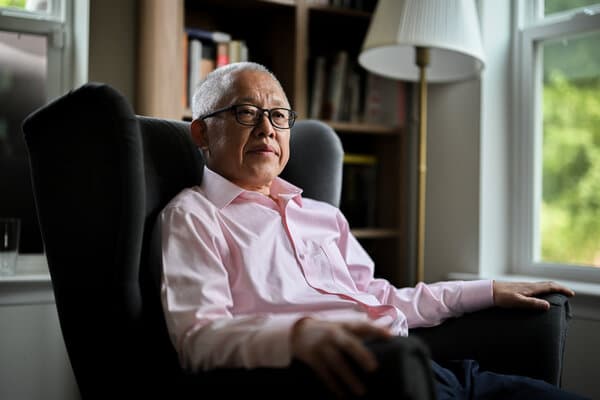 “突然间,我自由了”:金明日牧师讲述获释经过
